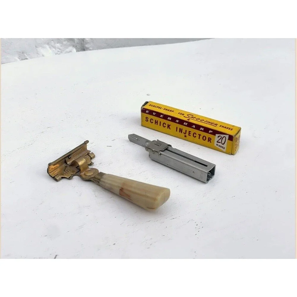 Vintage Eversharp Schick Injector Safety Razor w/ Blade Dispenser Retro Shaving